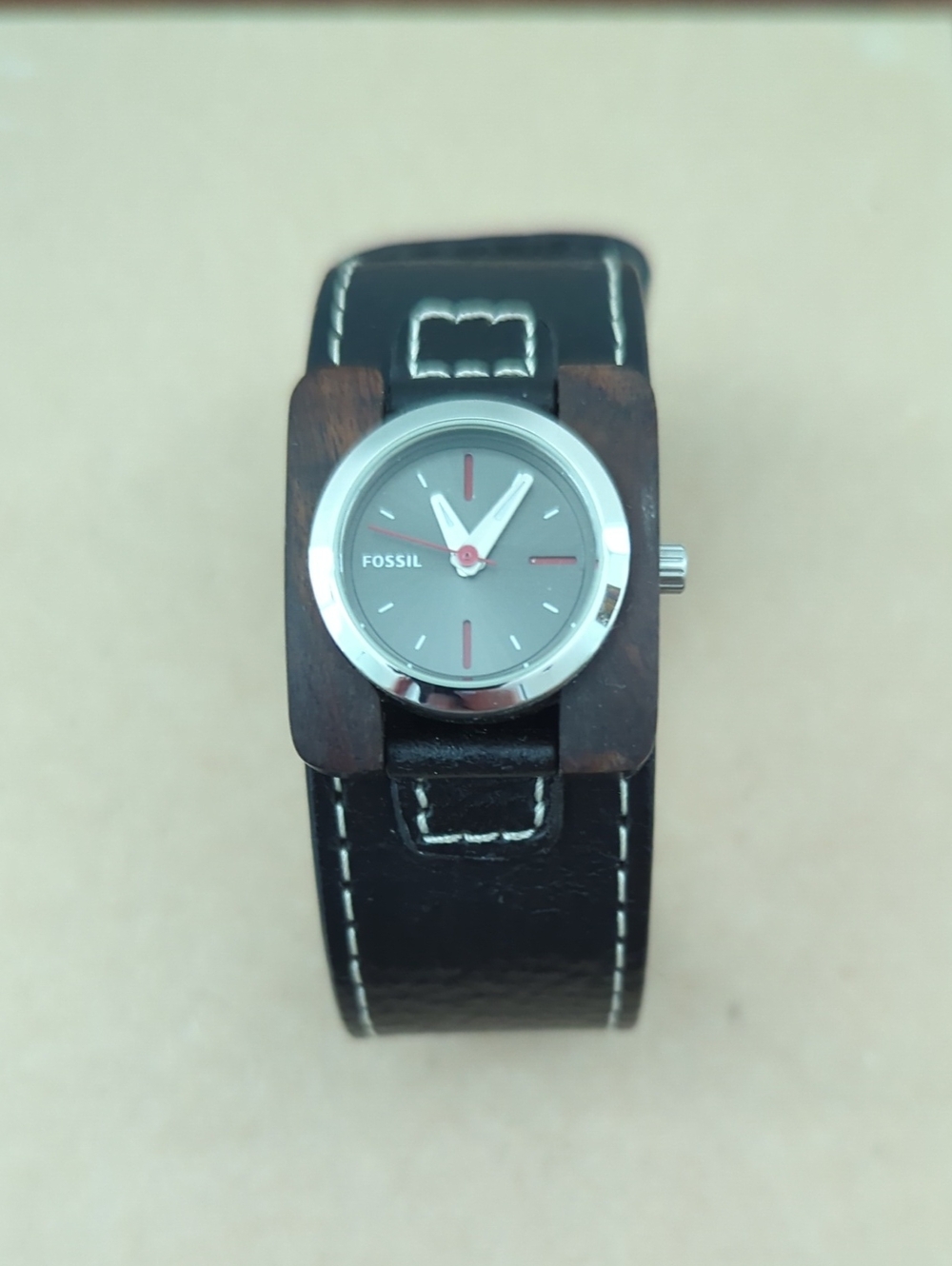 Fossil Women's Black Leather Strap Watch with Brown Wood Accents and Gray Dial - Picture 1 of 5